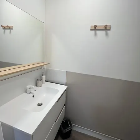 Διαμέρισμα De 110 M2 Equipe Et Confortable Aytré