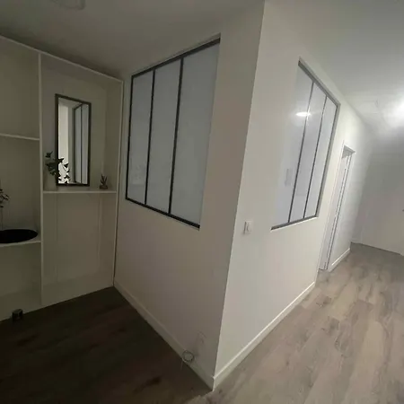 De 110 M2 Equipe Et Confortable Διαμέρισμα *