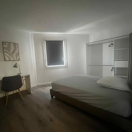 Grand équipé Et Confortable Appartement